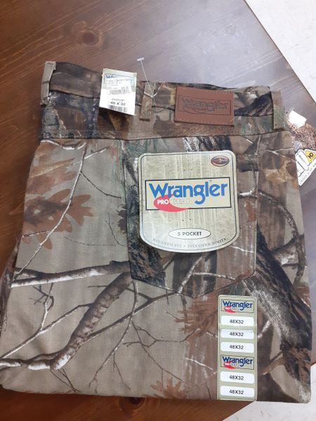 Wrangler on sale realtree jeans