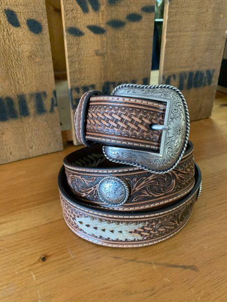 Mens Nocona Belt With Round Conch and Raw Hide Lacing