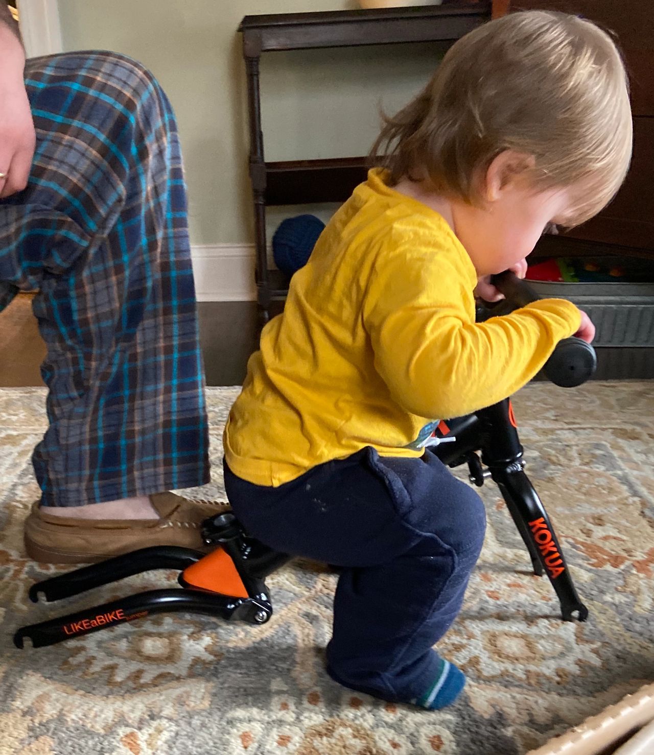 KOKUA バランスバイク ブラック/オレンジ キッズ KOKUA バランスバイク ブラック/オレンジ キッズ