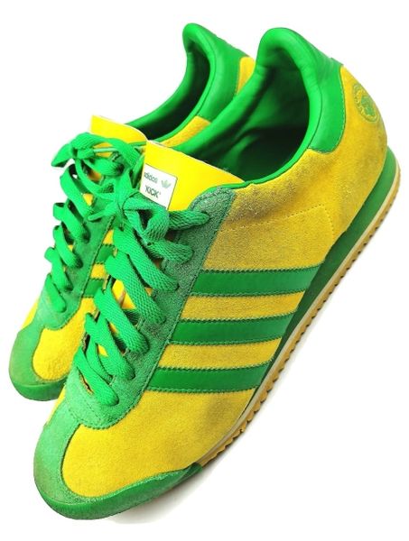 True oldskool vintage Adidas Kick mens trainers,size uk10 issued 2004