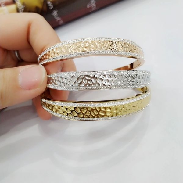 Stainless Steel Hammered Lady Fashion Designer STYLE Bangle -SSB50380-WH