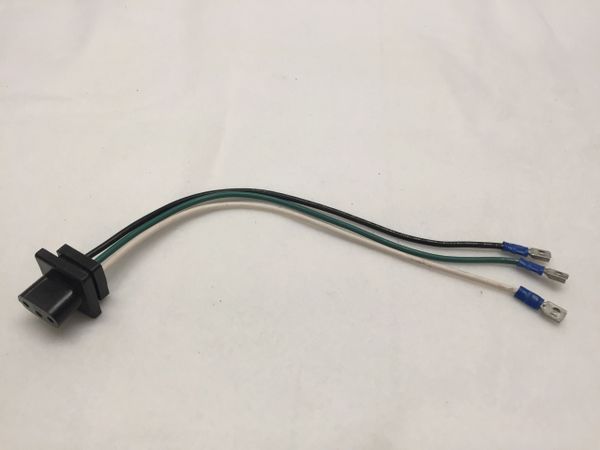 RECEPTACLE, AUX CP3/CP5 02-785-00