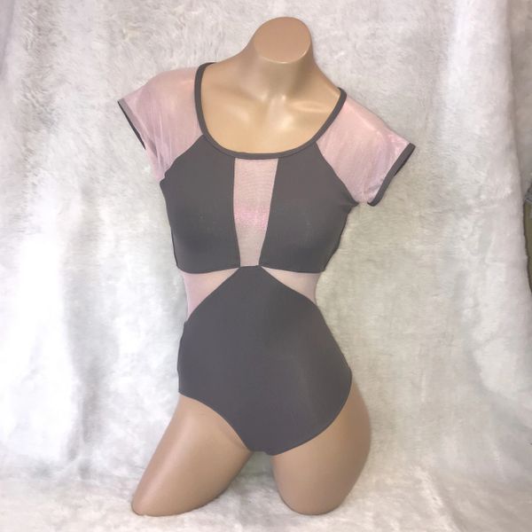 w Capezio Cap Sleeve Leotard Fanci Footworks Discount Dance Skate Tumble Cheerwear Activewear