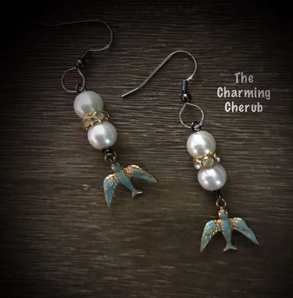 Bluebird and pearls earrings