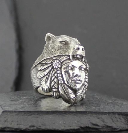 NATIVE AMERICAN WOMAN IN WEARING WOLF HEADDRESS | Silver Skull Ring