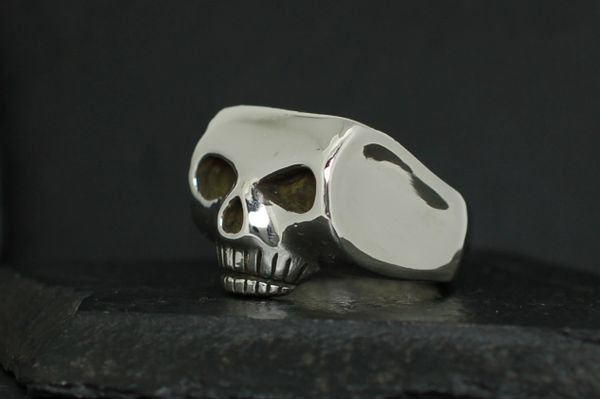 Jim skull ring sale