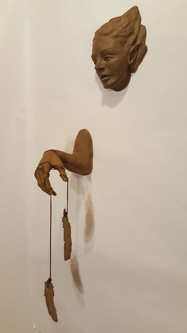 Cristina Sanchez sculpture, La huida  - Stoneware clay