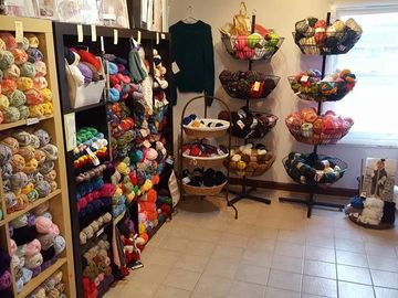 Yarn Cloud shop - dk thru lace weight yarns and sale bins.