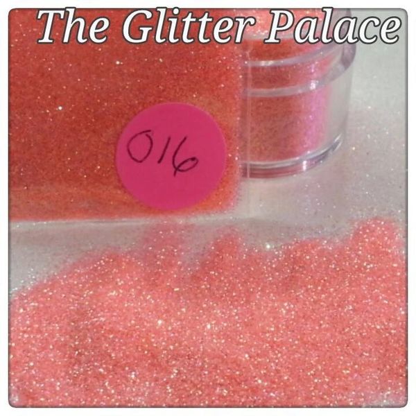 O16 Iridescent Flamingo (.008) Solvent Resistant Glitter