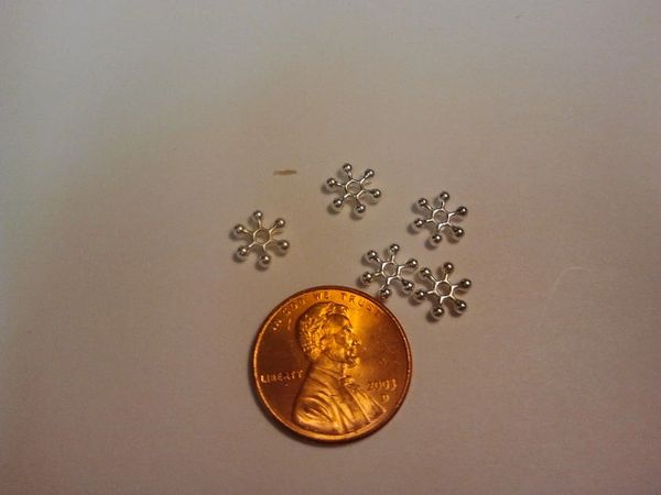 3D Holiday Charm Snowflake #2 nail charm (pack of three)