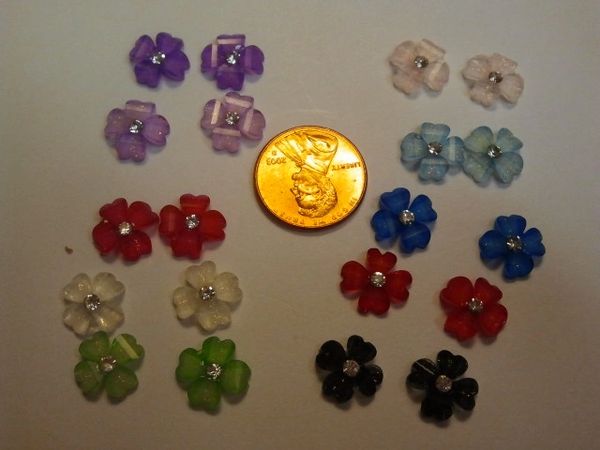 3D Flower #1 nail charm (pack of three)