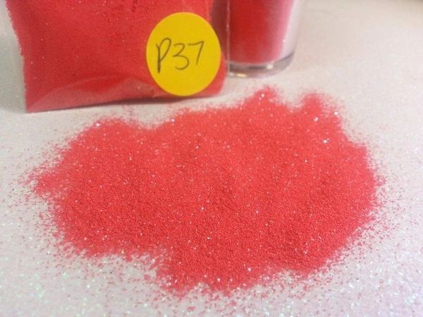P37 Pastel Pink (.008) Solvent Resistant Glitter