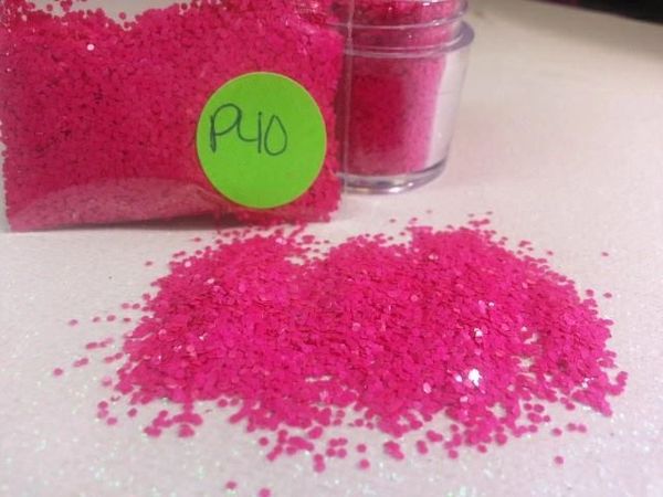 P40 Veronica Red (.040) Solvent Resistant Glitter