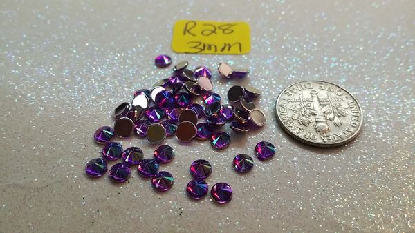 Rhinestone #R28 (3mm pointed rhinestone) (1 pack)