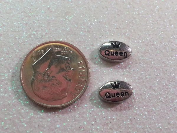 Charm #8 - Silver Queen (perfect for nails or living & floating lockets)(1 piece)
