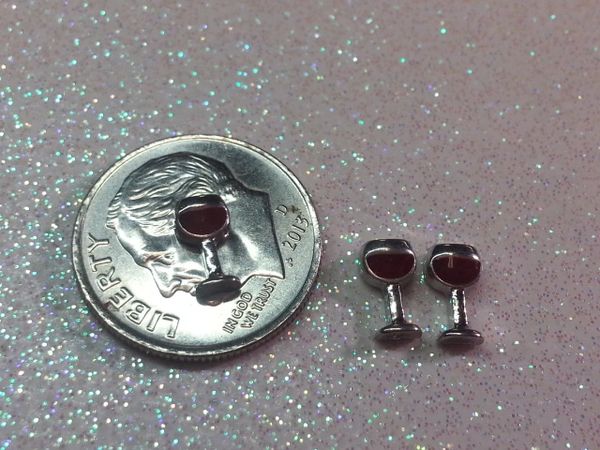 Charm #9 - Wine Glass (perfect for nails or living & floating lockets)(1 piece)