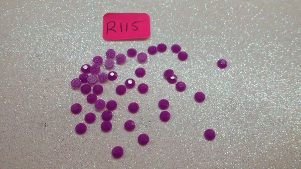 Rhinestone #R115 (3 mm Lavender jelly rhinestone)