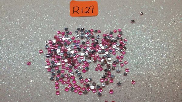 Rhinestone #R129 (2 mm square pink rhinestone)