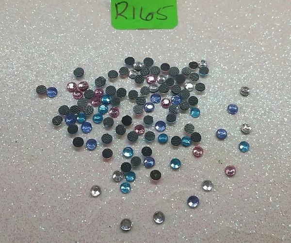 Rhinestone #R165 (2.5 mm rhinestone mix)