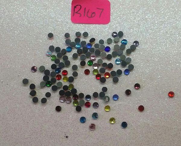 Rhinestone #R167 (2.5 mm rhinestone mix)