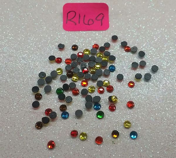 Rhinestone #R169 (2.5 mm rhinestone mix)