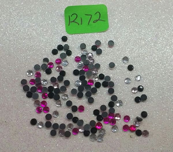 Rhinestone #R172 (2.5 mm rhinestone mix)