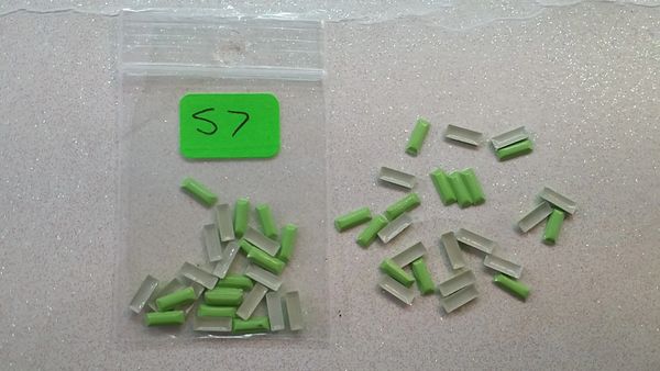 Stud #7 - S7 (green glow bars) (1 Pack)