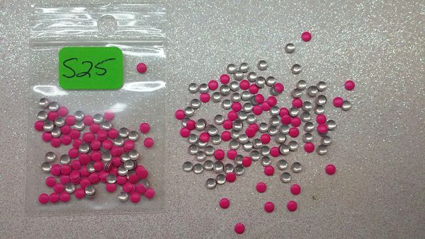 Stud #25 - S25 (2 mm pink round stud)