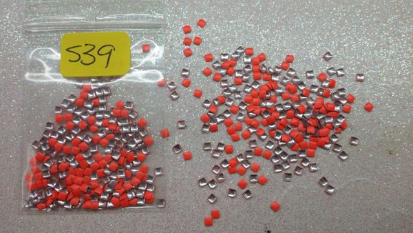 Stud #39 - S39 (1 mm neon orange square stud)