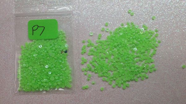 Pearl #P7 (1 mm neon green pear)(1 pack)
