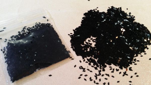 IN12 Black Diamond Glitter Insert (1.5 gr baggie)
