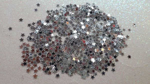 IN40 Silver 1/8th Star Glitter Insert (1.5 gr baggie)