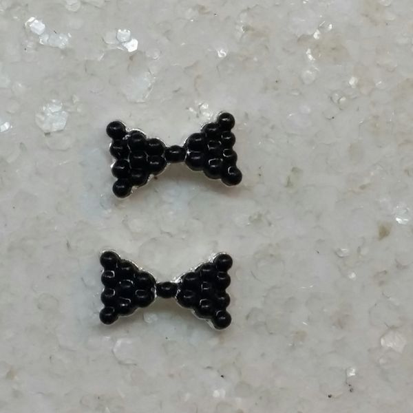 3D Bow #79 Black Pearl Metal Bow For Nail Decoration (pack of 2)
