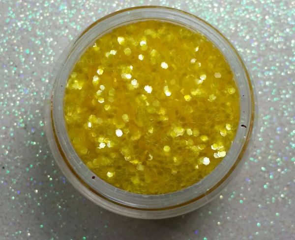 Y16 Glass Achillea Gold (.040) Solvent Resistant Glitter