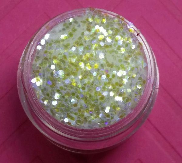 W14 Iridescent (.040) Solvent Resistant Glitter