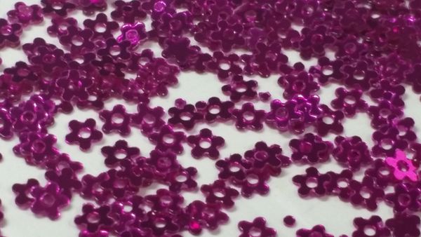 INF194 Metallic Fuschia Flower Insert (1.5 gr baggie)