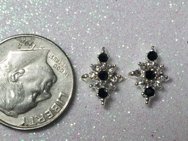 3D Charm #25 Silver & Black Stones (pack of 2)