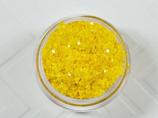 Y11 Ivy Yellow (.040) Solvent Resistant Glitter