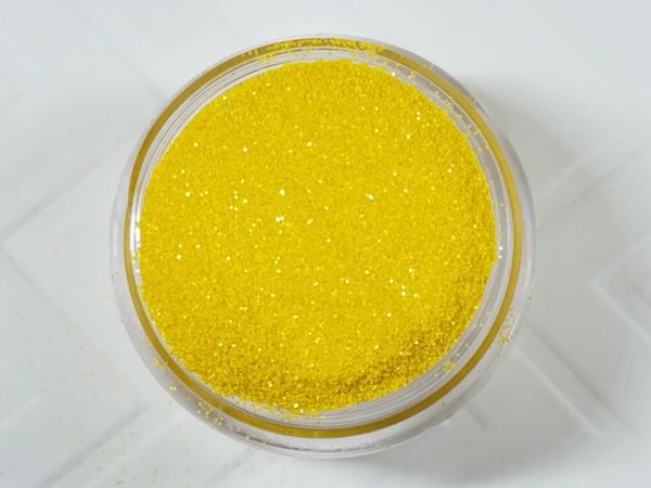 Y15 Ivy Yellow (.008) Solvent Resistant Glitter