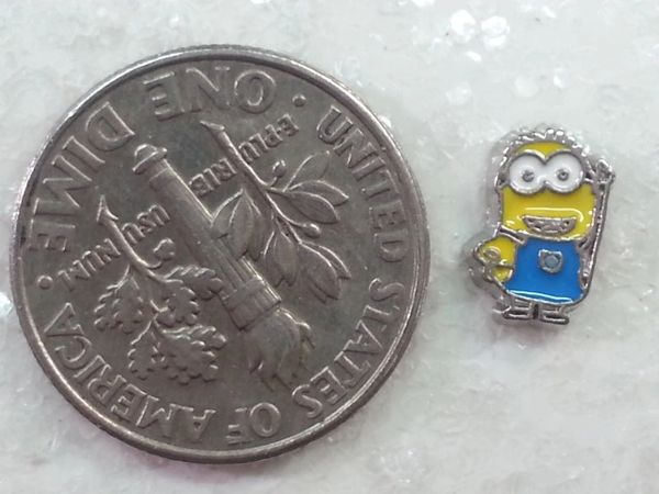 Charm #FL40- Minion #1 (1piece)(perfect for nails, or living & floating lockets)