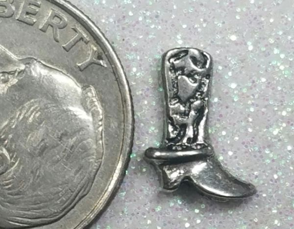 Charm #FL76 - Silver Boot (1 piece)(perfect for nails, or living & floating lockets)