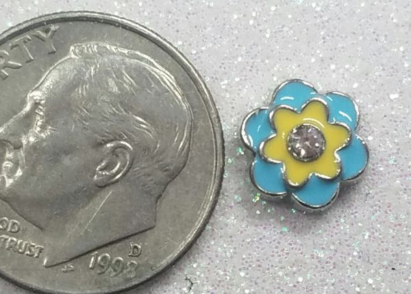 Charm #FL85 - Blue & Yellow Flower (1 piece)(perfect for nails, or living & floating lockets)