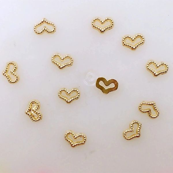 3D Small Gold Hearts (pack of 4)