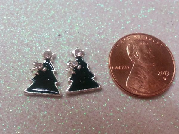 3D Holiday Charm - Tree #2 metal nail charm (pack of two)