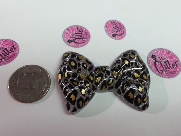 3D Bow #21. Silver & Gold Large Cheetah Bow (1 piece)