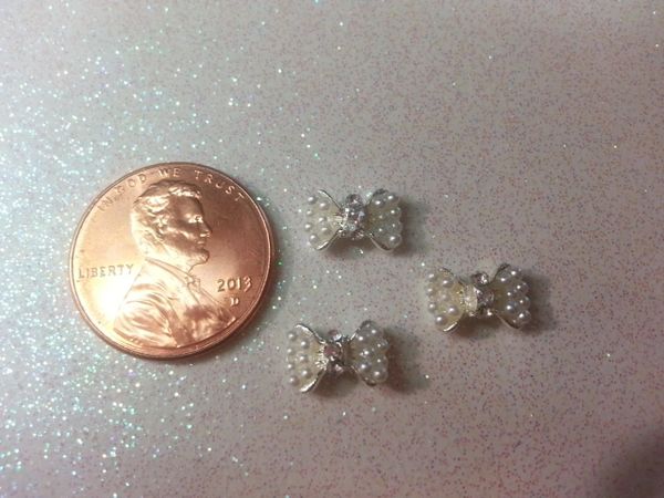 3D Bow #34 Metal Charm with Pearls for Nail Decoration (pack of 2)