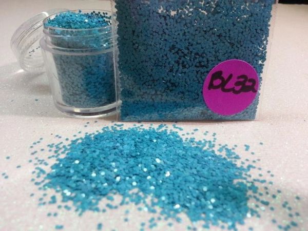 BL32 Argentina Blue (.040) Solvent Resistant Glitter