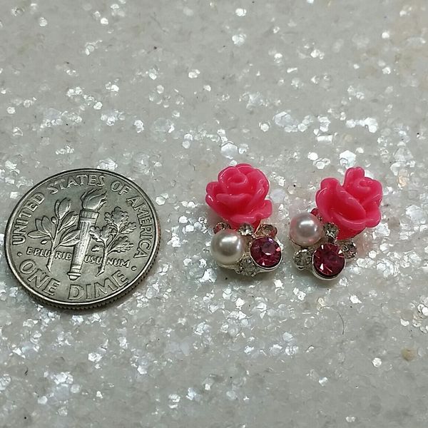 3D Cluster Flower #1 Charm ( pack of 2 ) Hot Pink with Stones