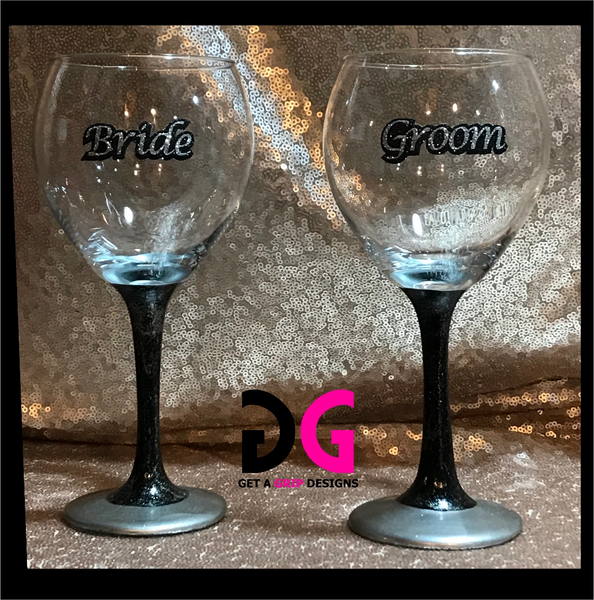 Bride and Groom Glitter Wine Glasses