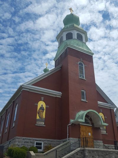 Picture of St. Peter and Paul from the front 